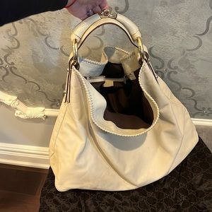 Authentic Gucci Calfskin Large Horsebit Chain Hobo Off white